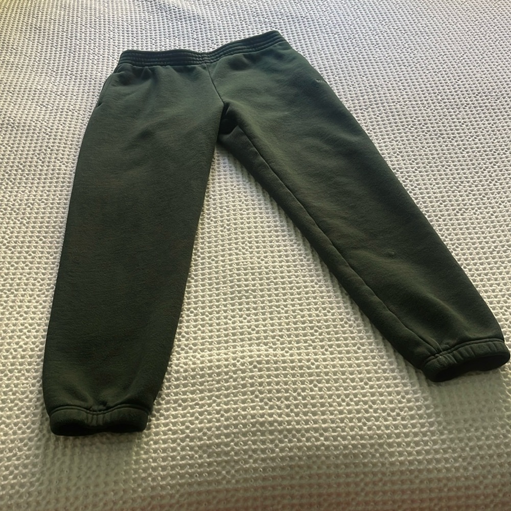 Aritzia TNA Sweatfleece PERFECT FIT - medium